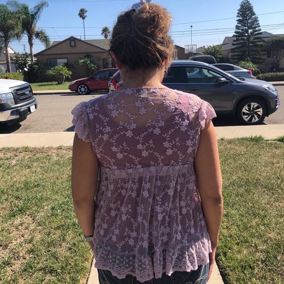 Lacey blouse - Picture 2 of 2